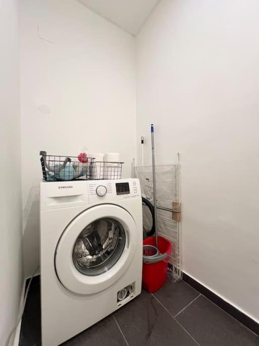 Best Location Up To 6 Guests 布达佩斯 外观 照片
