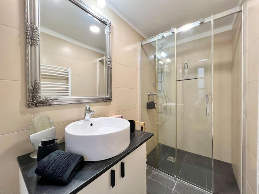Best Location Up To 6 Guests 布达佩斯 外观 照片