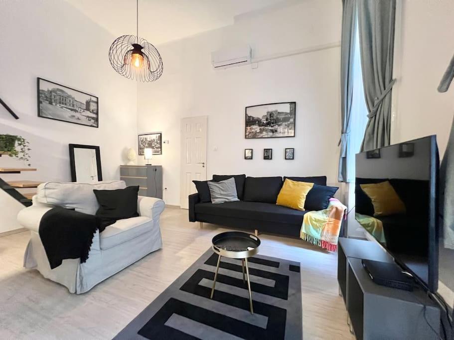 Best Location Up To 6 Guests 布达佩斯 外观 照片